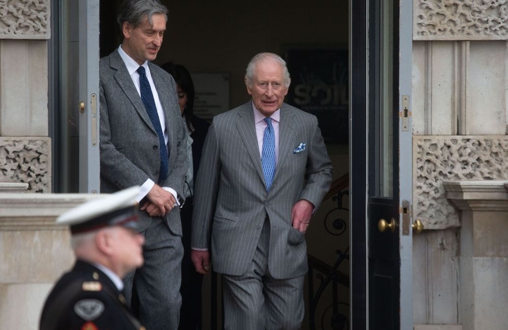 Charles III : des « effets secondaires » de son traitement contre le cancer l’obligent à restreindre son agenda