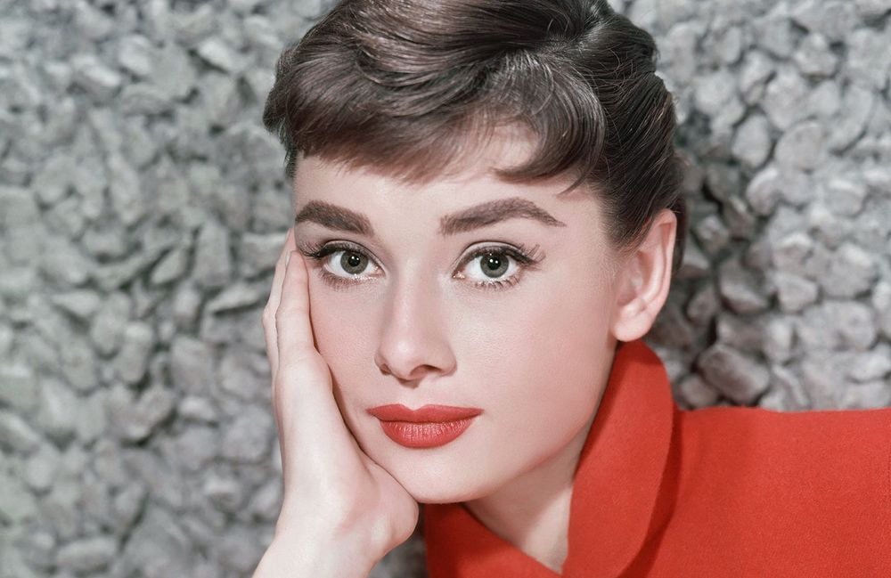 Le parfum signature d’Audrey Hepburn se réinvente en une version plus intense