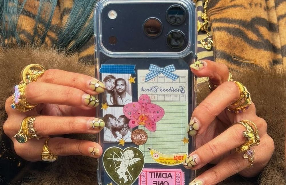 Vous pensez que votre coque ne sert qu’à protéger votre smartphone ? Erreur : elle dit bien plus