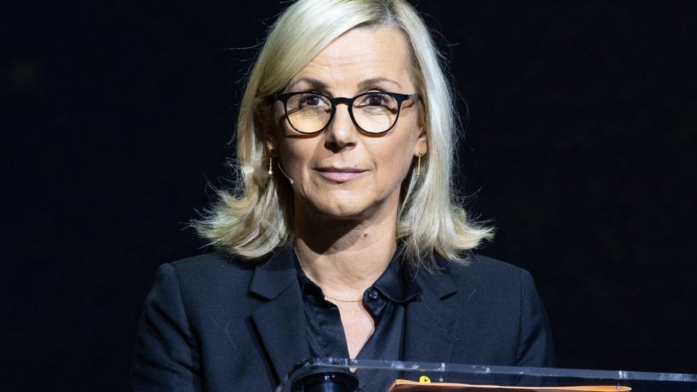 Laurence Ferrari, sans filtre sur son troisième accouchement : "Il y avait trop de paparazzis"