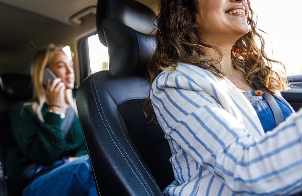 Les Parisiennes peuvent désormais commander un trajet avec une conductrice VTC