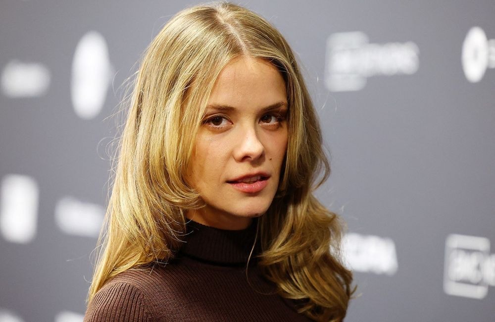 De « Succession » au camp Maga, qui est l'actrice américaine Dasha Nekrasova ?