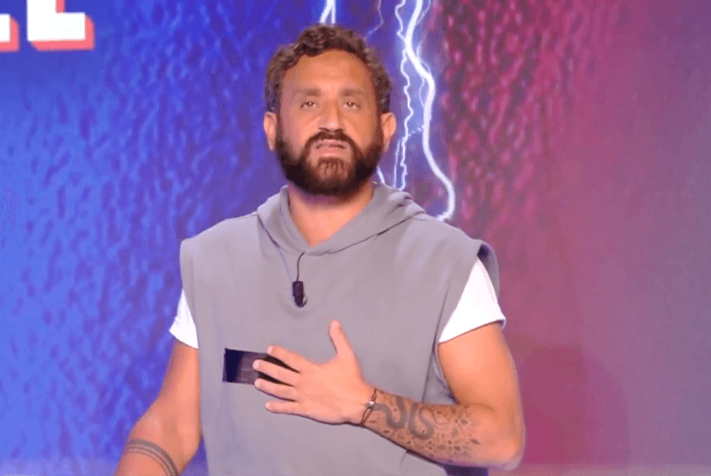 Cyril Hanouna veut enterrer la hache de guerre avec Jean-Michel Aphatie : « Viens m’embrasser »