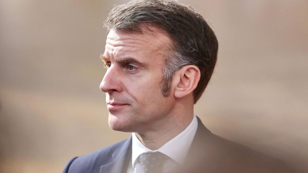 Les confidences chocs d'Emmanuel Macron sur les municipales : "ils déshonorent un peu la personne qui les dit"
