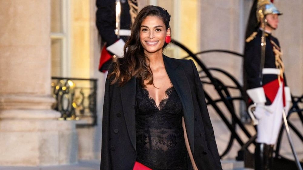 Tatiana Silva (41 ans) en bikini échancré : décolleté vertigineux et ventre plat, l'ex-Miss Météo fait sensation à la plage