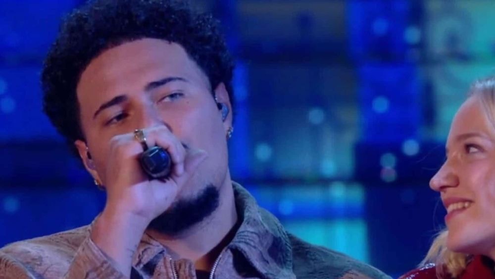 "Imagine ton mec..." : Noah (Star Academy) se rapproche dangereusement de Maïa, son ex le fracasse sur la Toile avant de tout supprimer !