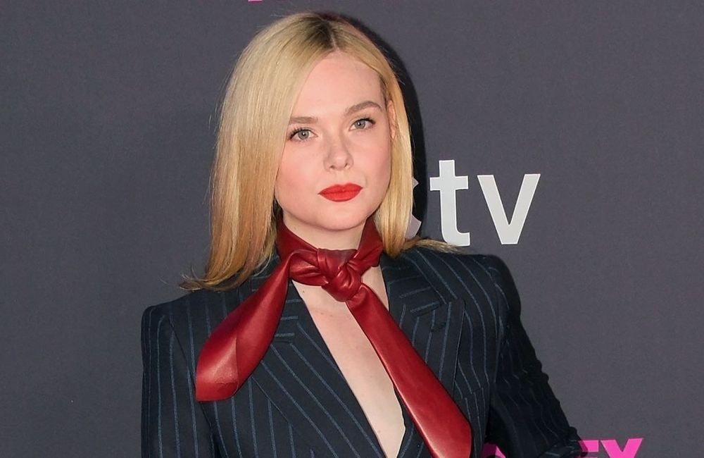Elle Fanning dévoile les coulisses de son voyage romantique avec Gus Wenner