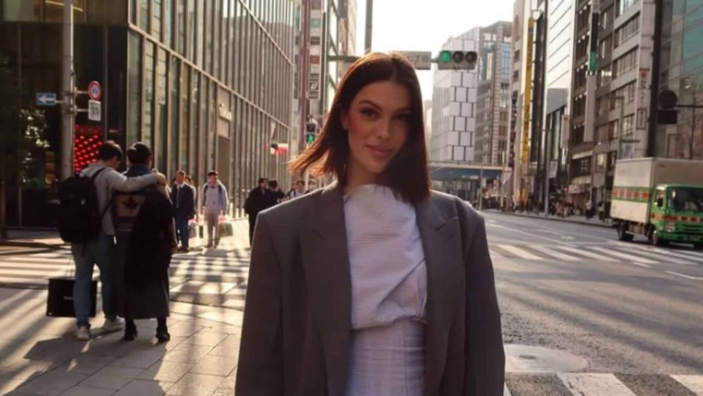 Iris Mittenaere : sa réponse cinglante à la critique d’une internaute !