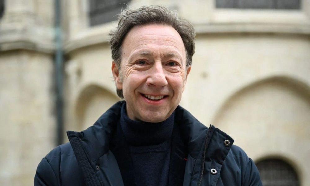 Stéphane Bern (62 ans) avec une femme : "Ca m'excite beaucoup", cette pratique "interdite par l'Eglise" le laisse en émois
