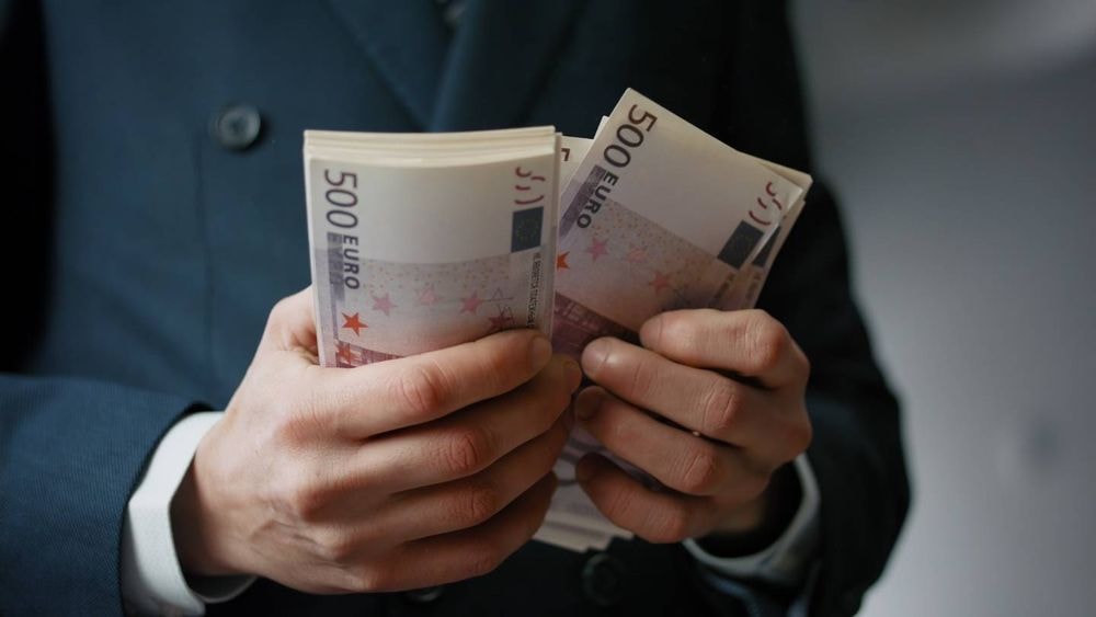Case pour payer moins d'impôts, succès de l'assurance vie... Les 3 infos du jour pour votre argent