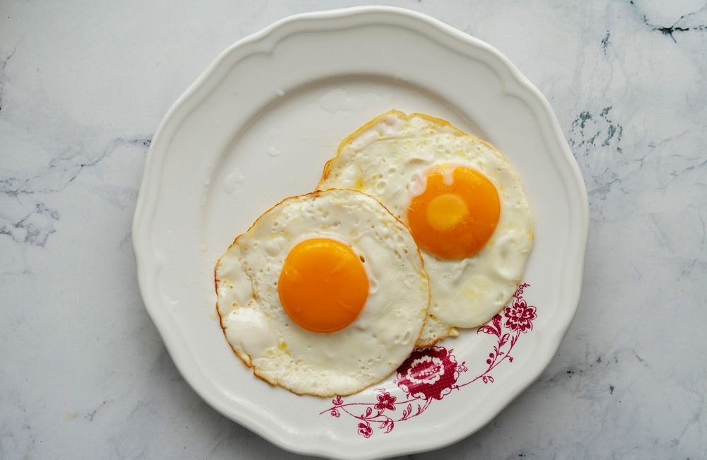 Comment manger nos œufs le matin pour réduire les fringales et stabiliser la glycémie ?