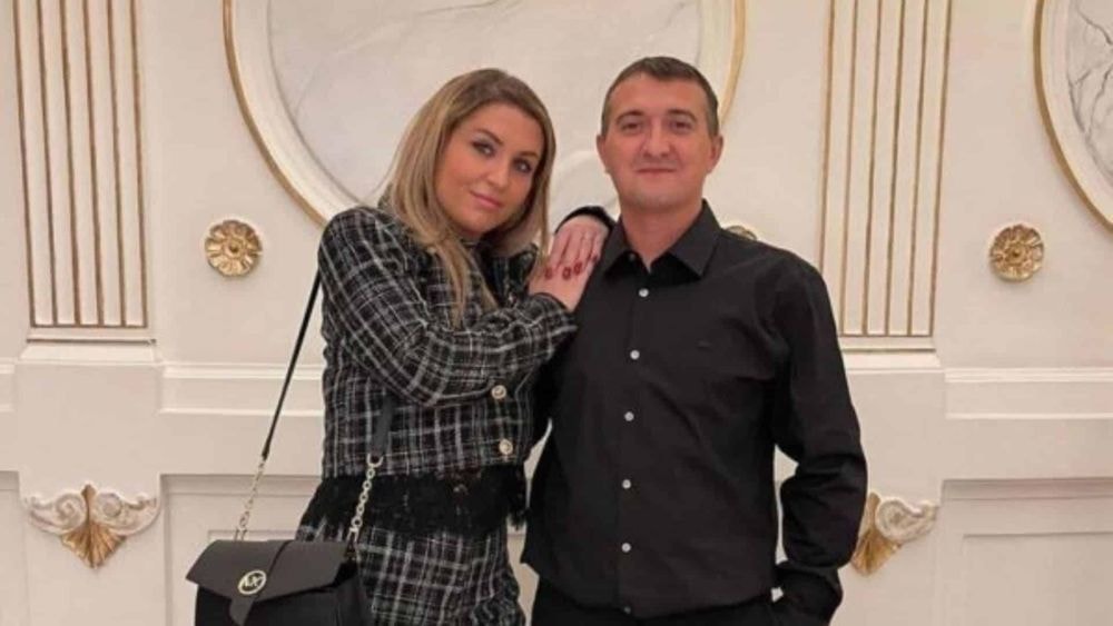 "On a décidé de..." : Amandine Pellissard supprime son compte MYM, elle dévoile les raisons !