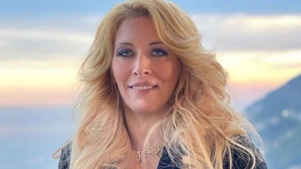 « Tout va bien » : Loana donne de ses nouvelles, mais un détail dans sa vidéo interpelle