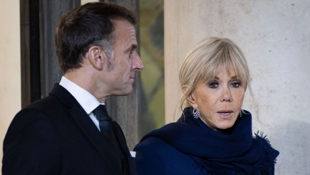 Brigitte Macron à bout, ce mystérieux confident qui a remplacé Emmanuel : « Son année 2025 a été… »