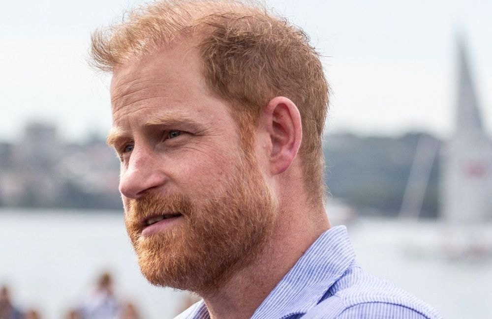 Le prince Harry de retour à Londres sans Meghan ni ses enfants : pas de retrouvailles avec Charles III