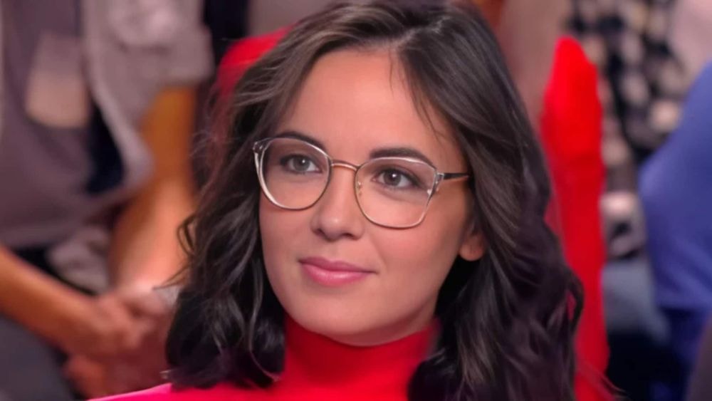 Agathe Auproux : l'ancienne chroniqueuse de TPMP annonce son mariage et en dit plus sur l'homme qui partage sa vie !