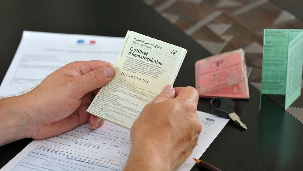 Carte grise : voici les nouveaux tarifs dans votre région, avant une autre mauvaise nouvelle ? [Carte]