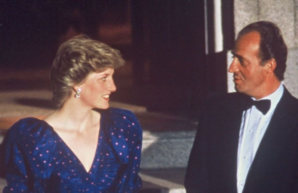 Juan Carlos brise le silence sur les rumeurs de liaison avec Lady Diana