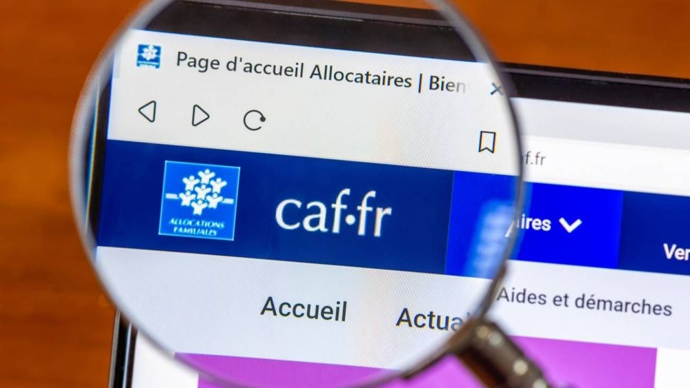 CAF : ces 4 aides à ne surtout pas oublier si vous avez moins de 25 ans