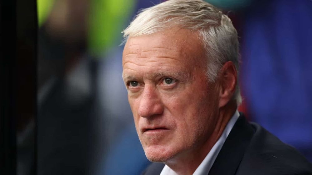 "On a hâte de le revoir" : après les obsèques de sa mère Ginette, Didier Deschamps est de retour à Boston avec les Bleus