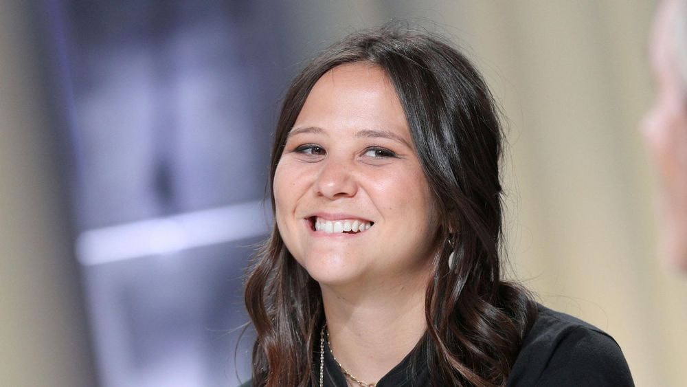 "C'est ce que va me rappeler cette cicatrice" : Laura Felpin se confie sur son cancer qui a chamboulé son quotidien