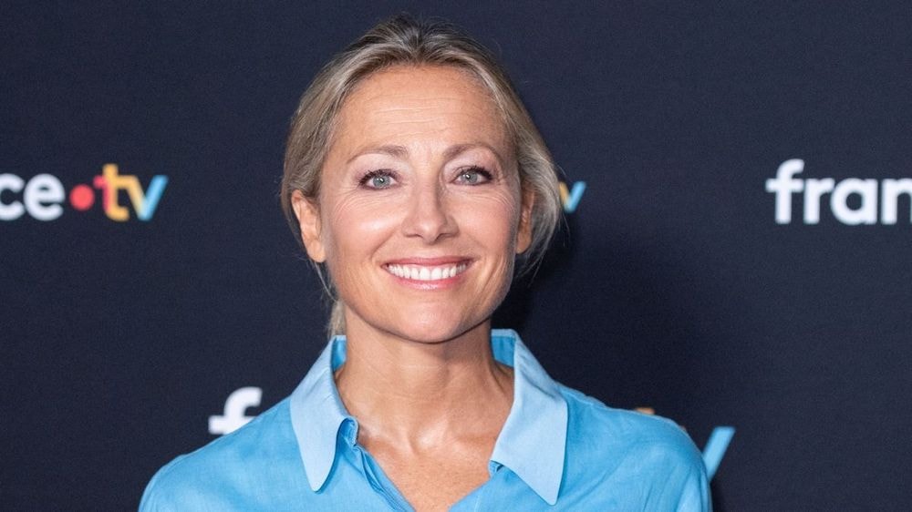 Véritable sirène en bikini, Anne-Sophie Lapix récidive en dévoilant son corps de dingue loin des plateaux télé