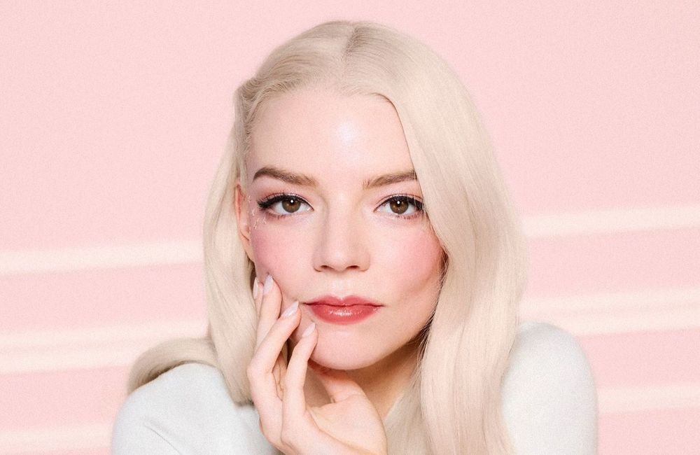 Best of beauté : les nouvelles égéries Dior Parfums, la fin de la clean girl pour 2026