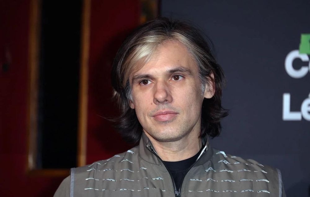 "Je me suis forcé" : Orelsan raconte comment son quotidien avec sa femme a totalement changé depuis la naissance de leur fils