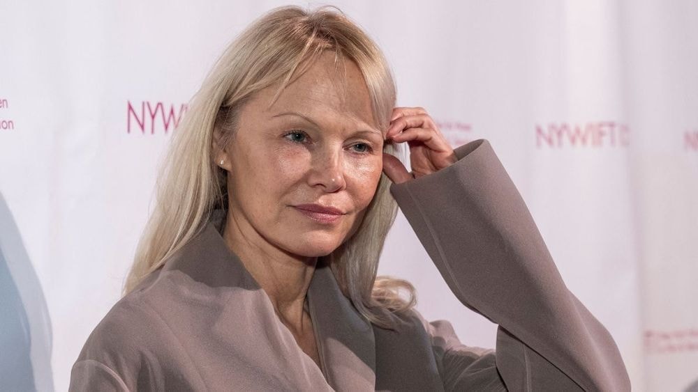 Pamela Anderson a viré son agent pour une raison bien précise : "Disons que..."