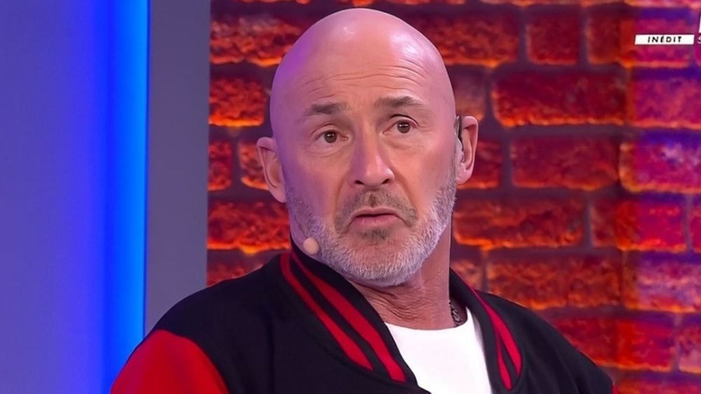 "20 litres de pisse à côté de toi" : Vincent Lagaf’ (65 ans) se confie sur un souvenir ignoble de sa carrière