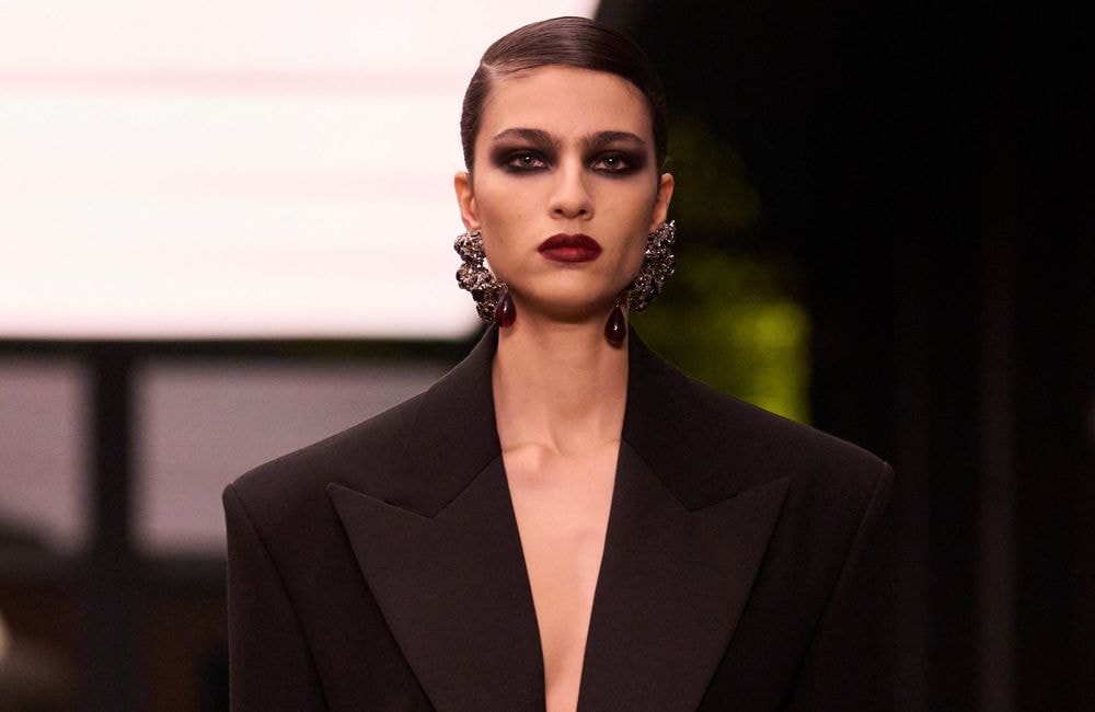 La tendance maquillage de la party girl est bel et bien de retour