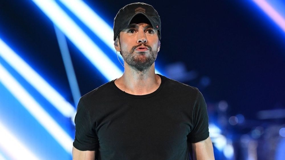 « My sunshine » : Enrique Iglesias et Anna Kournikova accueillent leur quatrième bébé