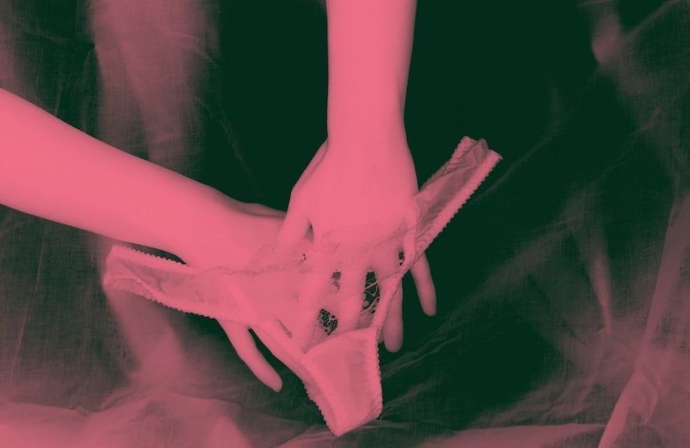 Masturbation féminine : cette position permet à certaines femmes de mieux atteindre l’orgasme