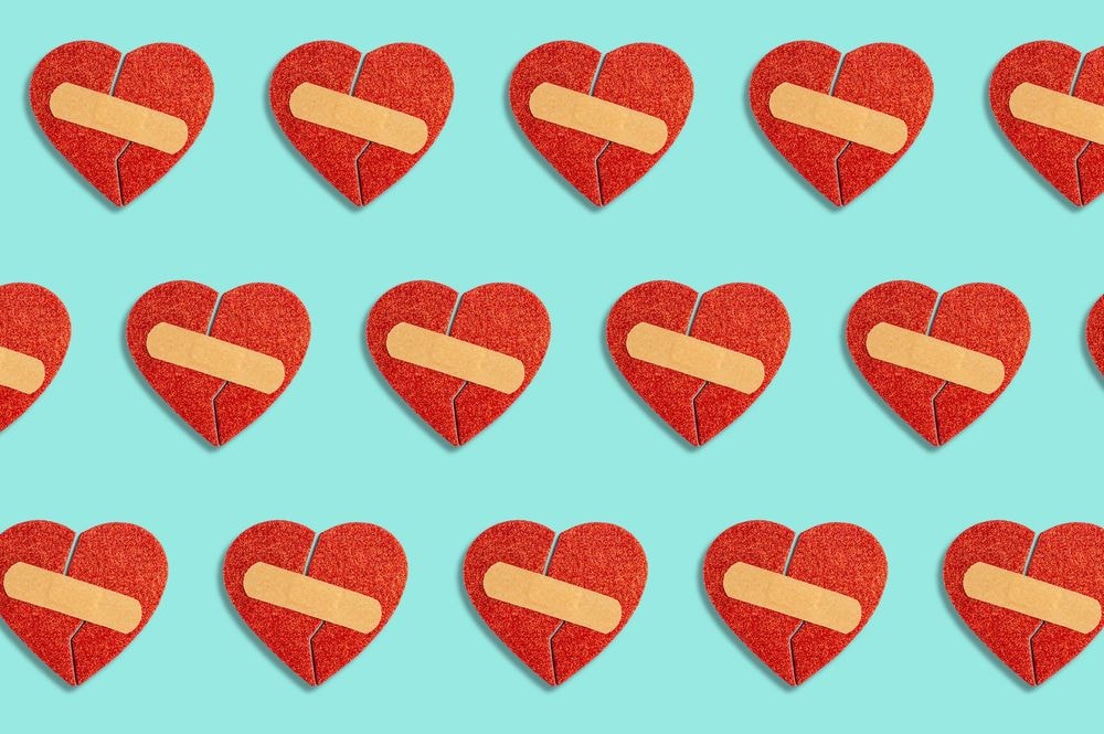 Syndrome du cœur brisé : pourquoi touche-t-il davantage les femmes ?