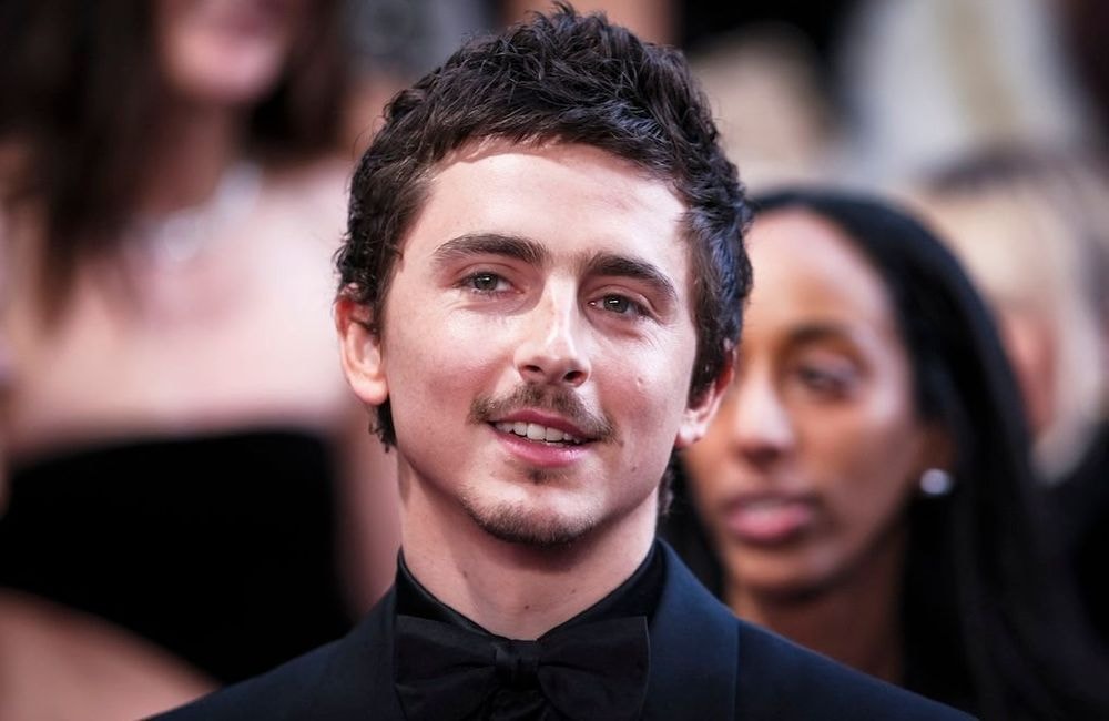 « Ugly hot » ou « hot ugly » : on doit encore justifier ses crushs en 2026, vraiment ?