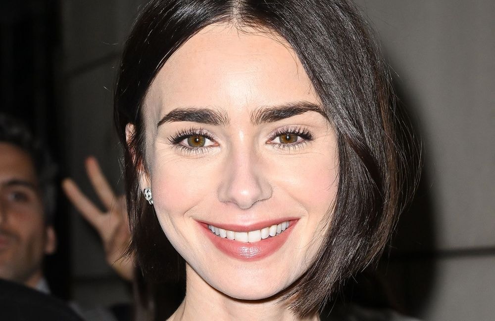 Lily Collins est fan de ce soin visage réalisé toutes les 9 secondes dans le monde