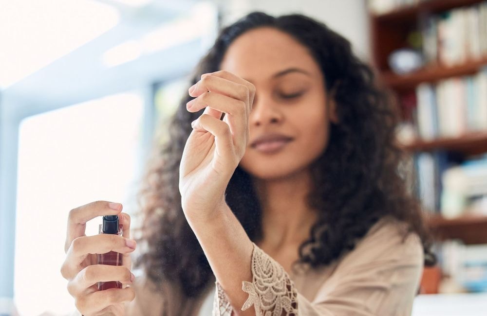 Une beauty addict révèle le parfum qui lui vaut le plus de compliments (et vous allez être surprise)