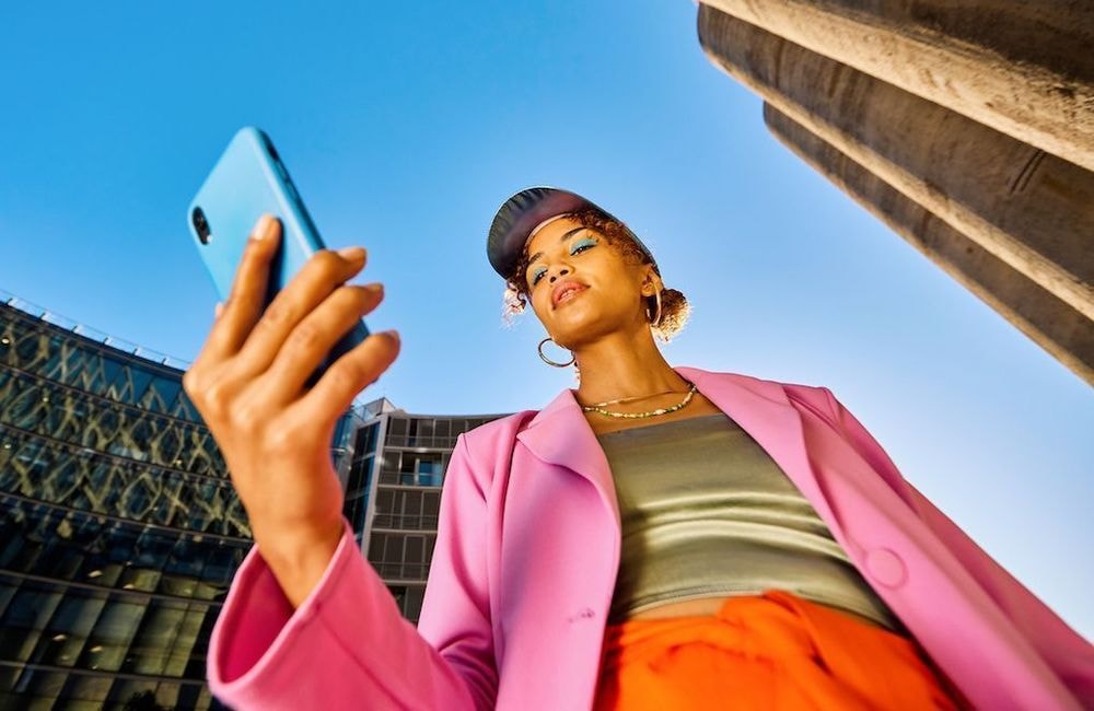 L’Unesco lance une formation pour les influenceurs afin de déjouer les fake news : en quoi consiste-t-elle ?