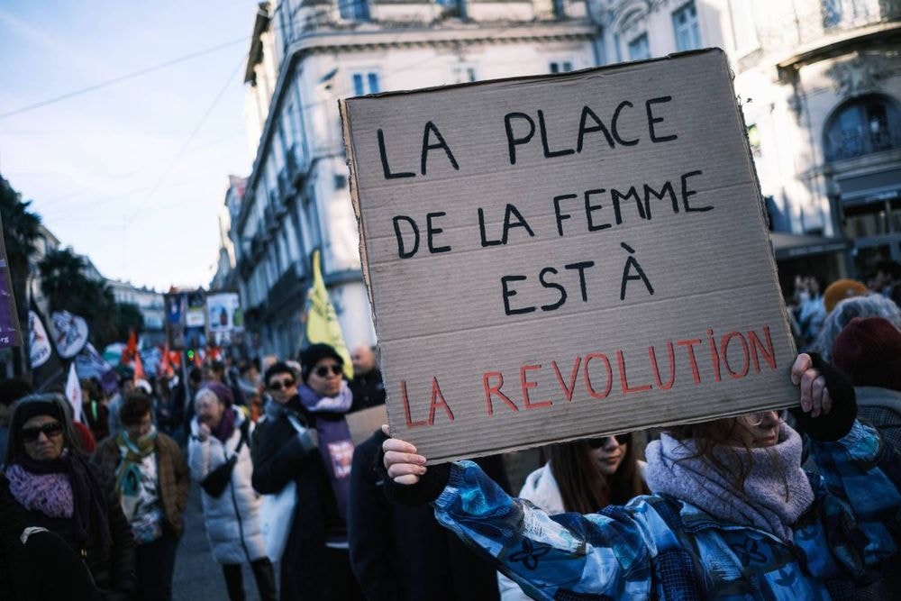 IVG, consentement, parité : comment les droits des femmes ont avancé depuis 2000