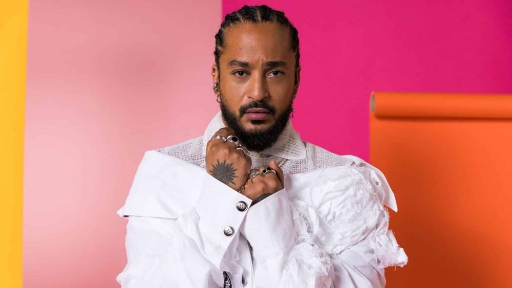 Slimane : après les accusations d'agressions sexuelles, il quitte la France !