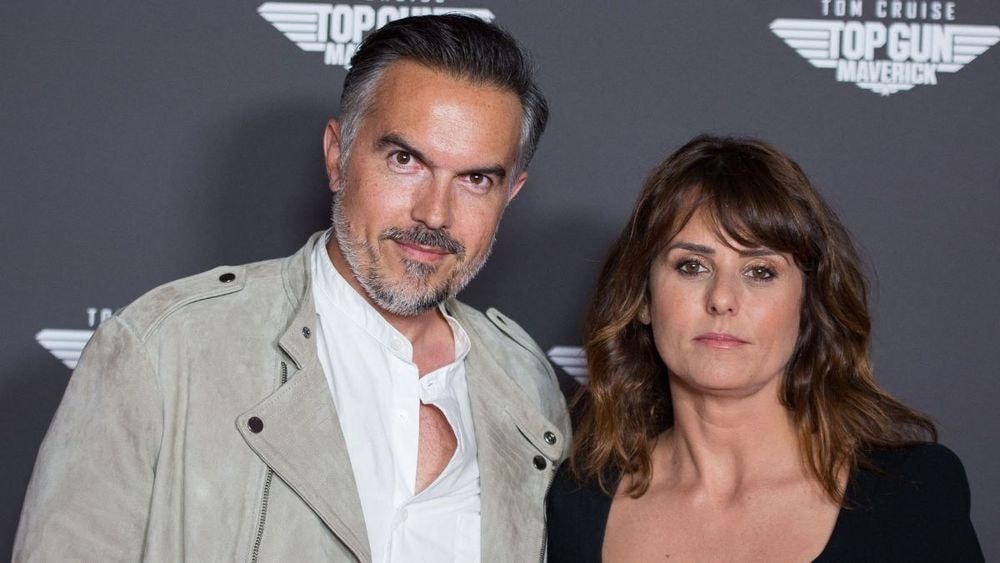 Séparé de Faustine Bollaert, Maxime Chattam prend pour la première fois la parole : « Coup de blues »