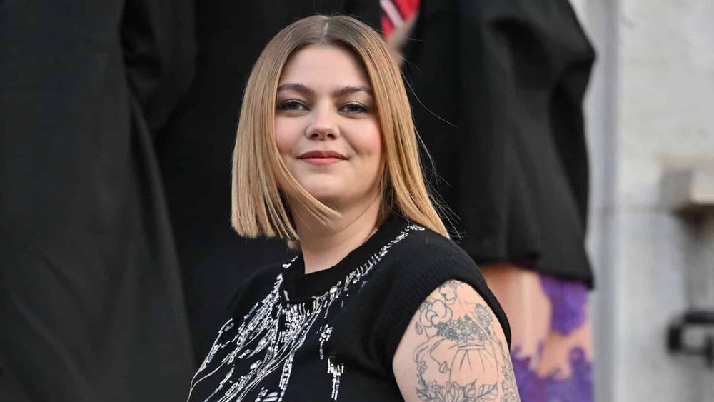 Louane : elle révèle être atteinte d'une maladie auto-immune et dévoile les conséquences sur sa santé