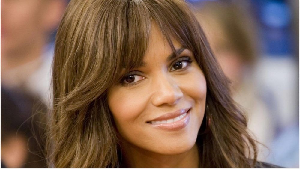 Halle Berry bientôt mariée : découvrez son bijou XXL