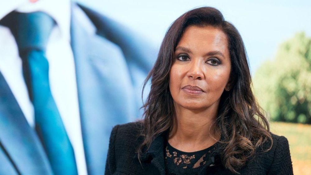 L'Amour est dans le pré : Karine Le Marchand se lâche sur la prochaine saison, "ça promet"