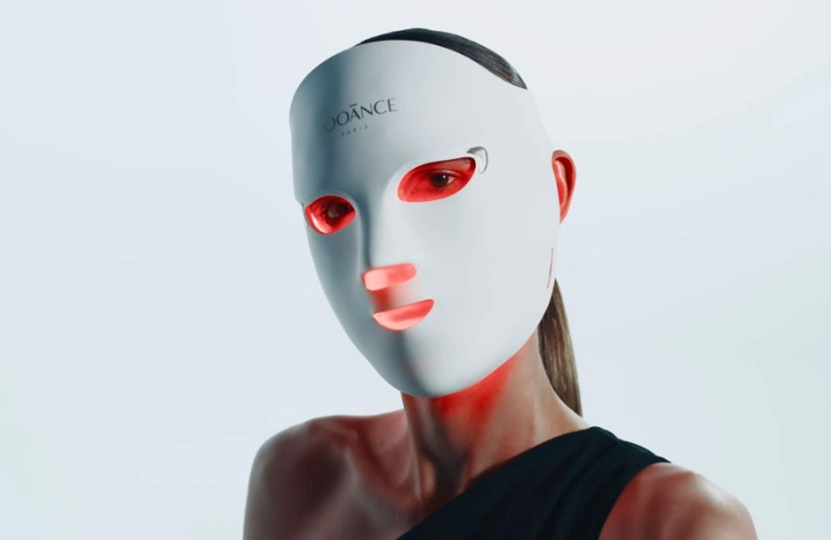 Pourquoi Selena Gomez a adopté ce masque LED français dont tout le monde parle ?