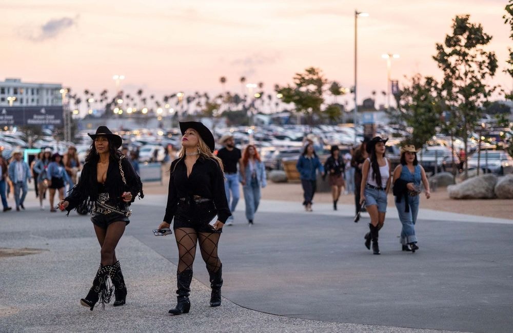 Concerts pop : quand le style des fans fait autant de bruit que celui des stars