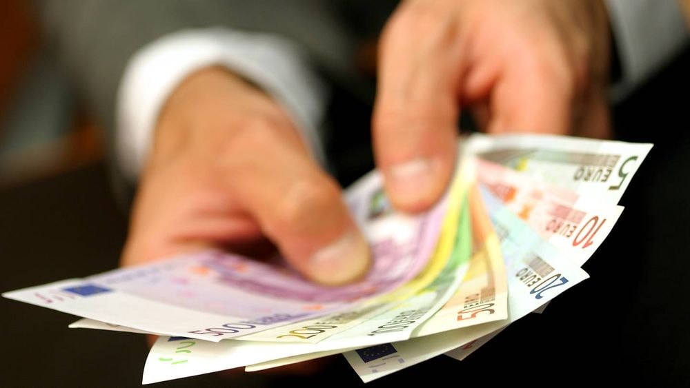 Contre la délinquance, ce sénateur veut baisser la limite des paiements en cash
