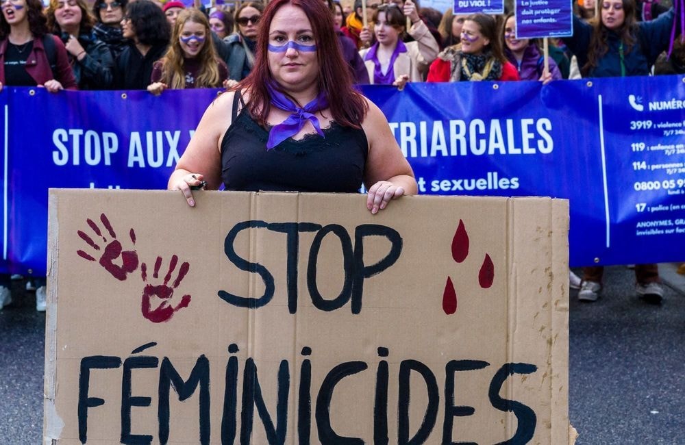 « Nous sommes la voix de celles qui n’en ont plus » : cette « cérémonie » organisée à Lille pour les victimes de féminicides en 2024