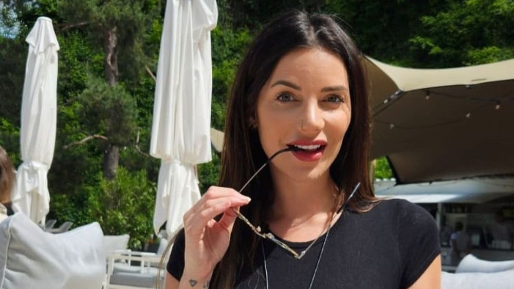 Nadège Lacroix : future maman célibataire, elle se fait lyncher sur le web