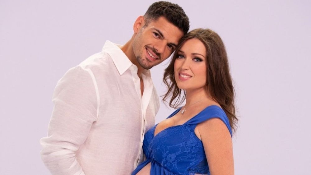 "Bienvenue dans ce monde" : Alexis Horax et Elsa Esnoult dévoilent leur trésor sur Instagram